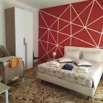 B&B La Dimora Dei Musicisti 카스텔피다르도
