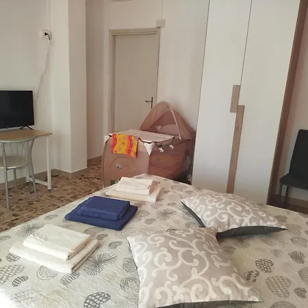 B&B La Dimora Dei Musicisti 카스텔피다르도